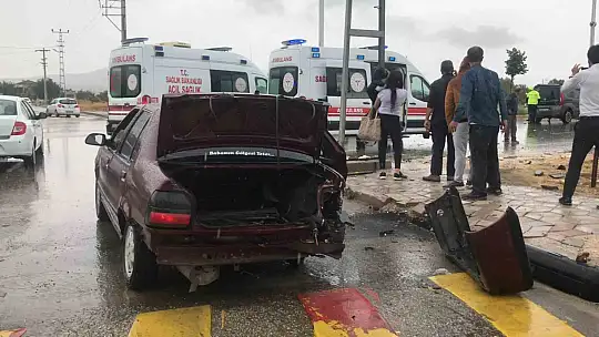 Elazığ'da trafik kazası: 8 yaralı