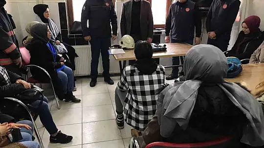 Öğrencilerine yönelik yangın eğitimi
