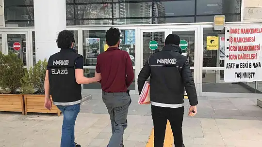 Elazığ'da uyuşturucu satarken suçüstü yakalanan şüpheli adliyeye sevk edildi