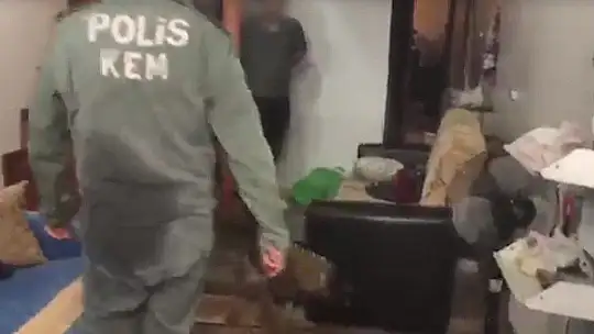 Elazığ'da uyuşturucu taciri suç üstü yakalandı