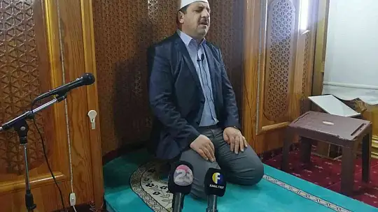 Vatandaşlar sabah namazında buluştu