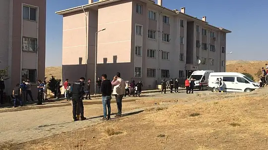Elazığ'da yangında 8 aylık bebek öldü, 2 çocuk yaralandı