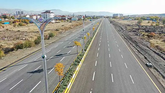 Elazığ'da yeni bulvarda çalışmalar tamamlandı