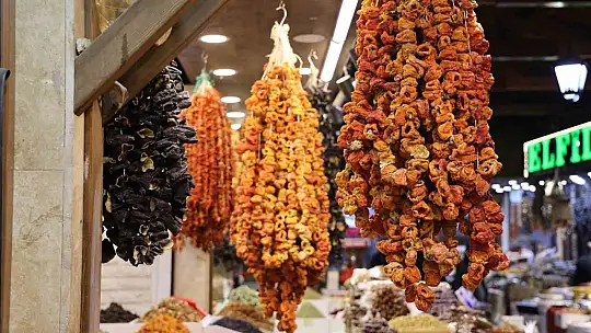 Elazığ'da yeni mahsul kurutmalıklar tezgahlarda yerini aldı
