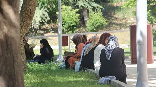 Elazığ'da YKS'nin ikinci oturumu başladı