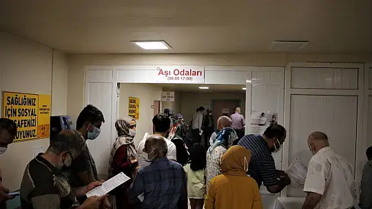 Elazığ'da yoğun bakımda yatan hastaların büyük çoğunluğunu aşısızlar oluşturuyor