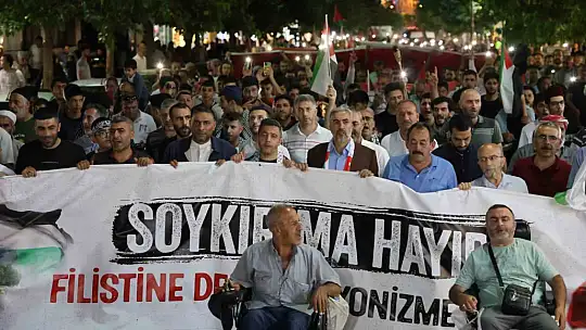 Elazığ'da yüzlerce kişi Filistin için yürüdü