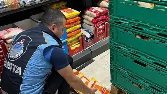 Elazığ'da zabıta ekipleri market, fırın ve kasapları denetledi
