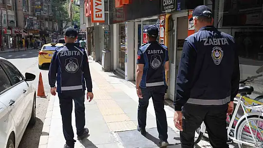 Elazığ'da zabıta ekiplerinden sıkı denetim: Kaldırımlar işgal edilmeyecek