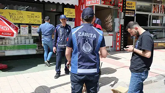 Elazığ'da zabıta ekiplerinden sıkı denetim: Kaldırımlar işgal edilmeyecek
