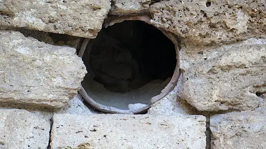 Elazığ'da zamana direnen 800 yıllık manastır restore edilmeyi bekliyor