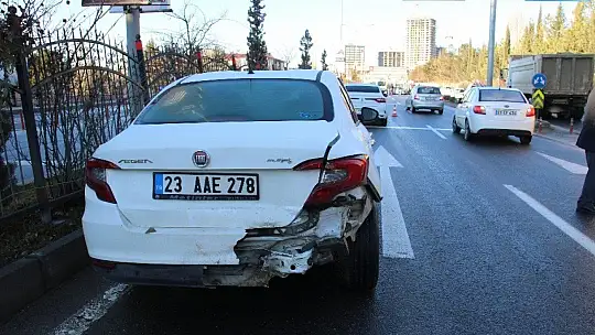 Elazığ'da Zincirleme Kaza, 18 Araç Karıştı