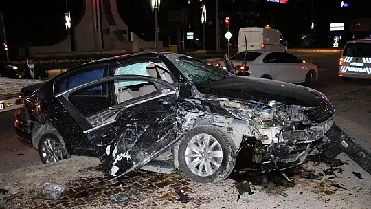 Elazığ'da zincirleme trafik kazası: 5 yaralı