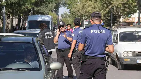 Elazığ'daki asayiş uygulamalarında bin 905 şahıs sorgulandı