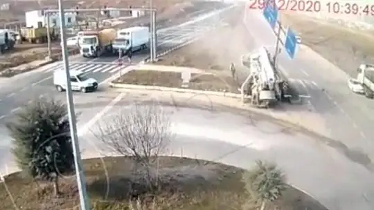 Elazığ'daki feci kaza anı kamerada