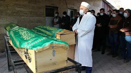 Kazazede Aile Son Yolculuğuna Uğurlandı
