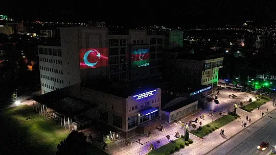 Elazığ'dan Azerbaycan'a bayraklı kardeşlik mesajı