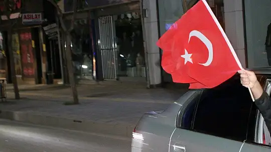 Elazığ'dan bin araçlık konvoyla İsrail'e tepki 'Mescid-i Aksa'ya destek