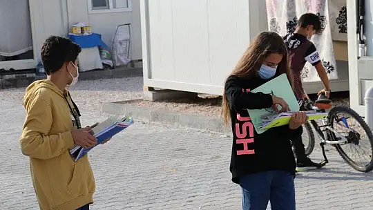 Elazığ'dan İzmir'e içleri ısıtan depremzede kardeşliği