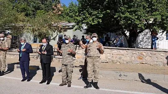 Elazığ'dan komandolar Suriye'ye uğurlandı