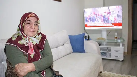 Elazığ depreminde kızını kaybeden anne: 'Onların acısı benim acımdır'