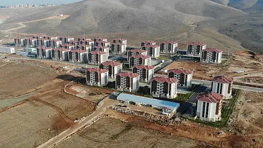 Yaralar Sarılıyor, Acılar Unutulmuyor