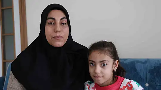 Elazığ depreminin simge isimlerinden Yüsra'nın annesi Yıldız: 'O an çocuklarımın sağ çıkması dışında bir şey düşünmedim'