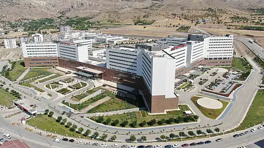 Elazığ Fethi Sekin Şehir Hastanesinde 7 yılda 11 milyon hasta tedavi edildi