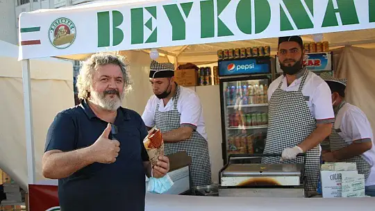 Elazığ'ı dünyaya tanıtan Salçalı Köfte Festivali'nin 3'üncüsü başladı