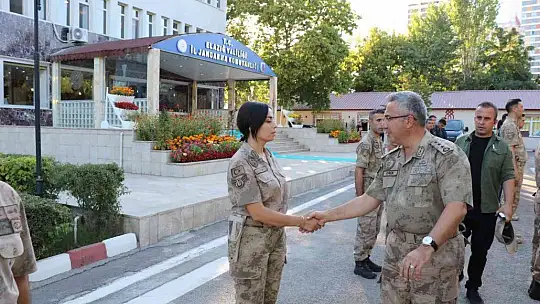 Elazığ İl Jandarma Komutanlığında rütbe terfi töreni düzenledi