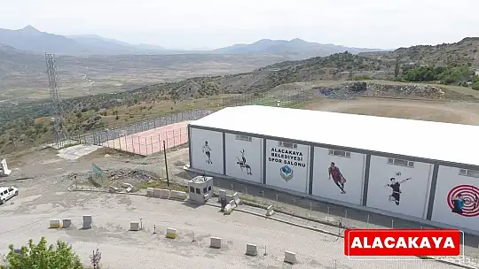 Elazığ'ın 10 ilçesine spor salonu yapıldı