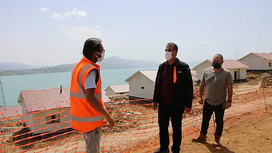 Elazığ'ın 300 köyünde, çelik konutlar yükseliyor