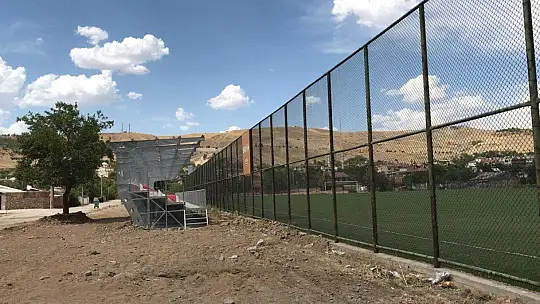 Elazığ'ın ilçelerinde spor tesisleri yükseliyor