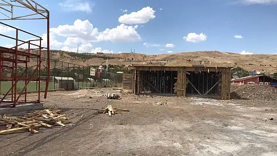 Elazığ'ın ilçelerinde spor tesisleri yükseliyor