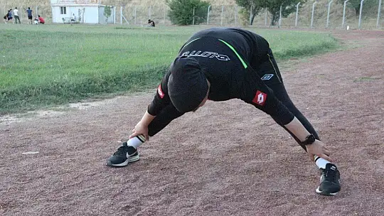 Elazığ'ın tek kadın hakemi maçlara hazırlanıyor