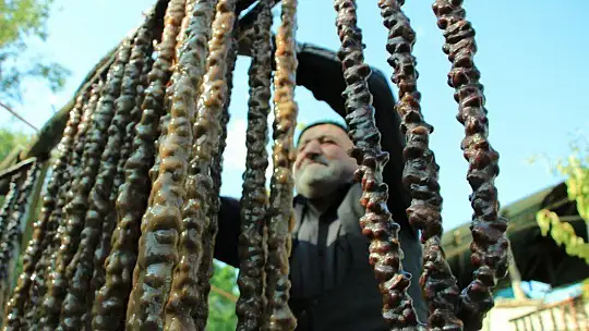 Elazığ'ın tescilli lezzeti 'orcik' için mesai başladı