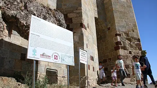 Elazığ'ın turizme açılan kapısı Harput'a ziyaretçiler gelmeye başladı