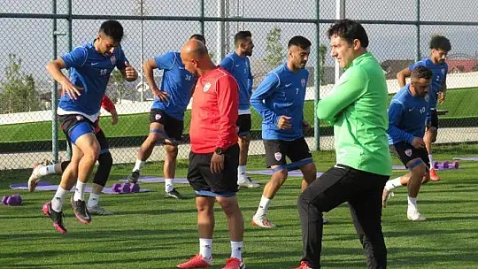 Elazığ Karakoçan'da hedef ilk 5