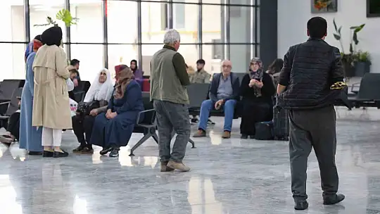 Elazığ otogarında bayram yoğunluğu
