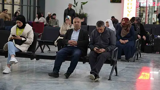 Elazığ otogarında bayram yoğunluğu
