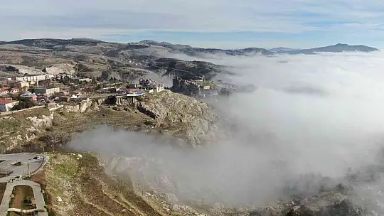 Elazığ sis denizinde kayboldu, eşsiz görüntüler oluştu