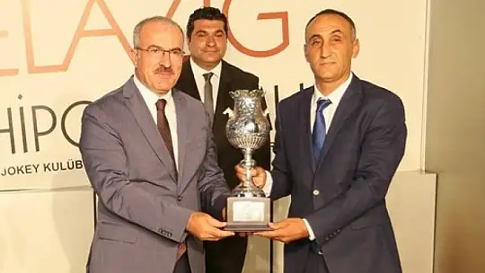 Kır at Yıldızabakan: ikinci kez kazandı