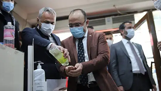 Elazığ Valisi Yırık uyardı: 'Vaka sayılarımızda yükselme mevcut'