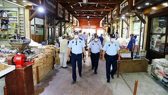 Elazığ zabıtasından yoğun denetim