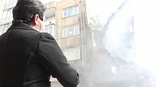 Elazığlı esnaf, yıkıma klarnetle eşlik etti