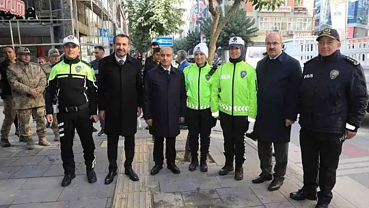 Emniyet Genel Müdürü Aktaş, Elazığ'da vatandaşlarla bir araya geldi
