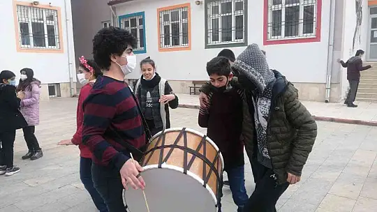 Engeli engel olmadı