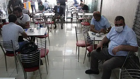 Erdoğan'ın müjdesini çay ocaklarında dinlediler