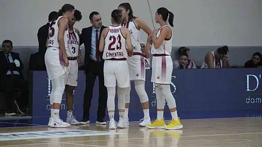 Eurocup Women: Elazığ İl Özel İdare: 74 - Uni Gyor: 67