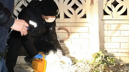 Evinin önüne gittiği şahsı aşağı çağırıp vurdu